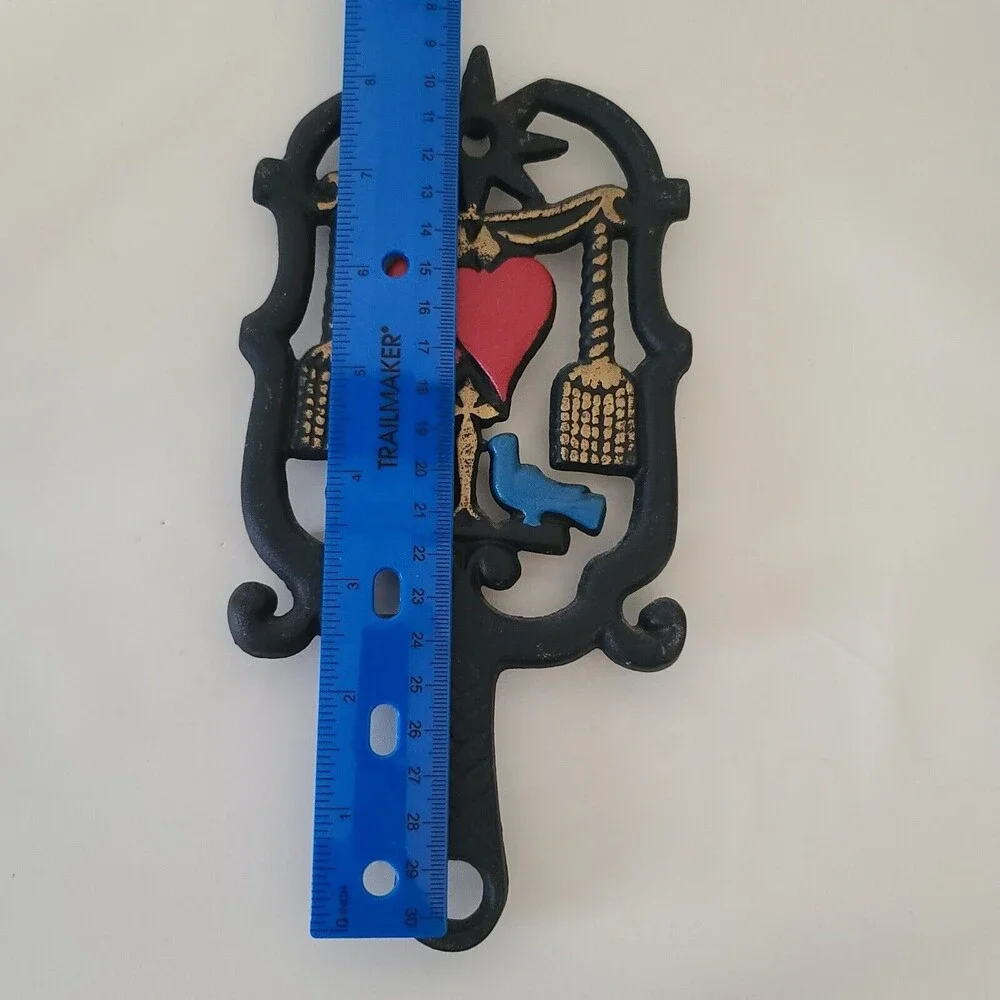 Vintage Wilton Cast Iron Trivet Heart & Birds